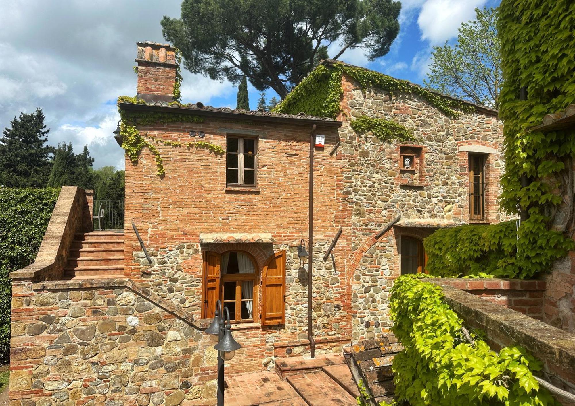 Agriturismo Borgo 7 Tigli - Apt 1 Montepulciano Stazione エクステリア 写真